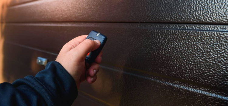 automatic door opener with remote control in Bermuda Dunes