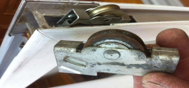 screen door roller repair in Bermuda Dunes